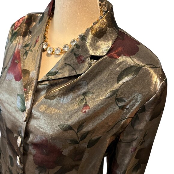 LAS & POLLA Blouse Sz *Large Silky Fabric Beautiful Buttons Long Sleeves Floral - Picture 2 of 10